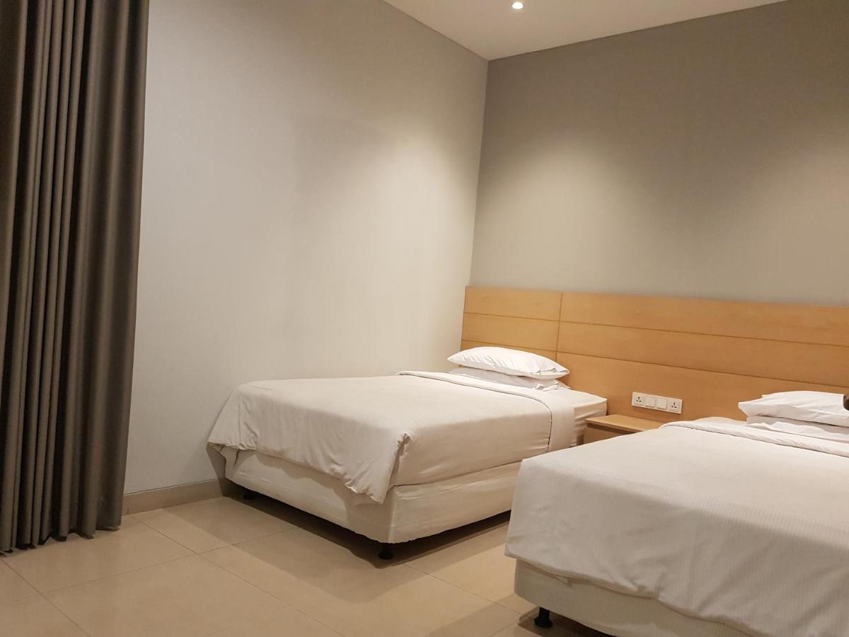 New Mountain Springs Hotel & Resort Lembang Eksteriør billede