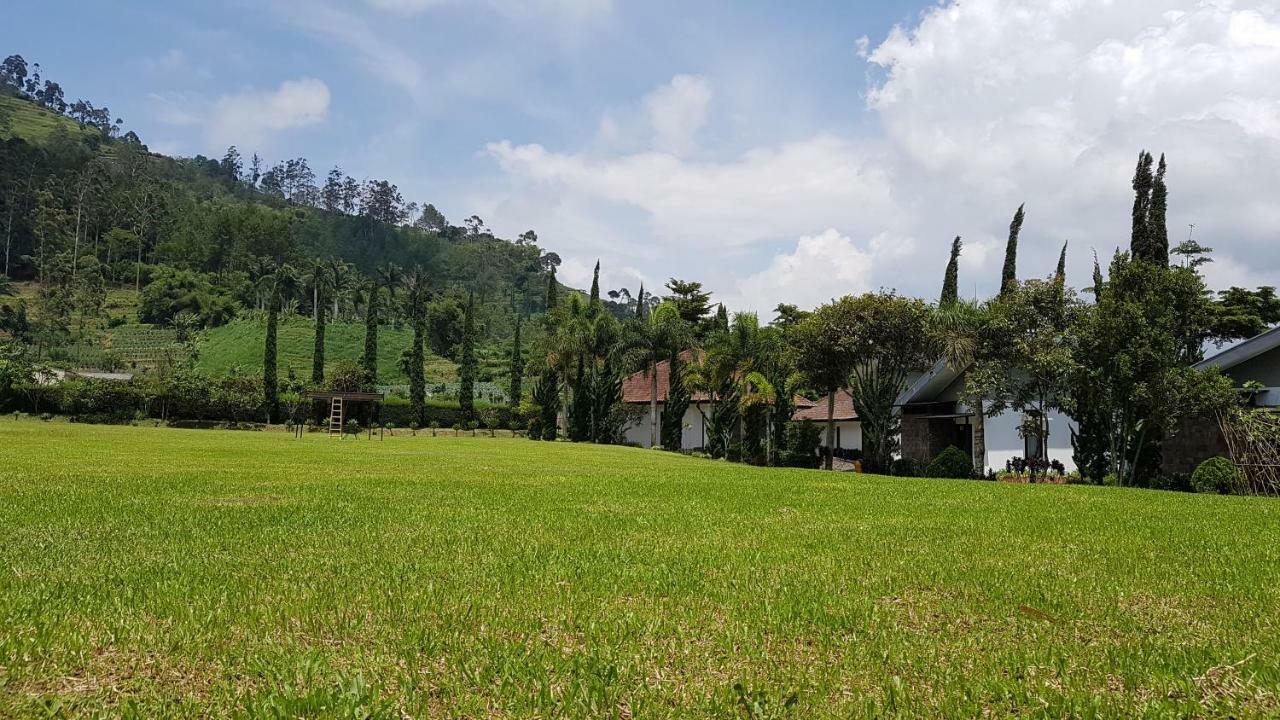 New Mountain Springs Hotel & Resort Lembang Eksteriør billede